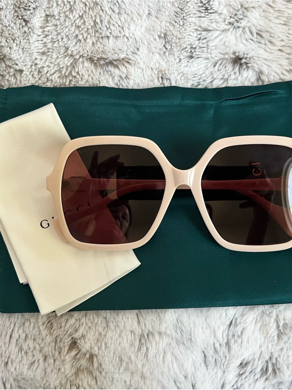 Gucci Cream Frame Sunglasses with Rose-Tinted Lenses
